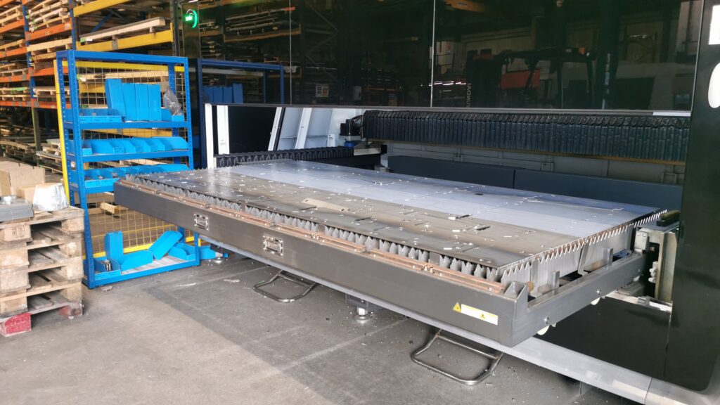 the single bed which means more downtime when loading and unloading
