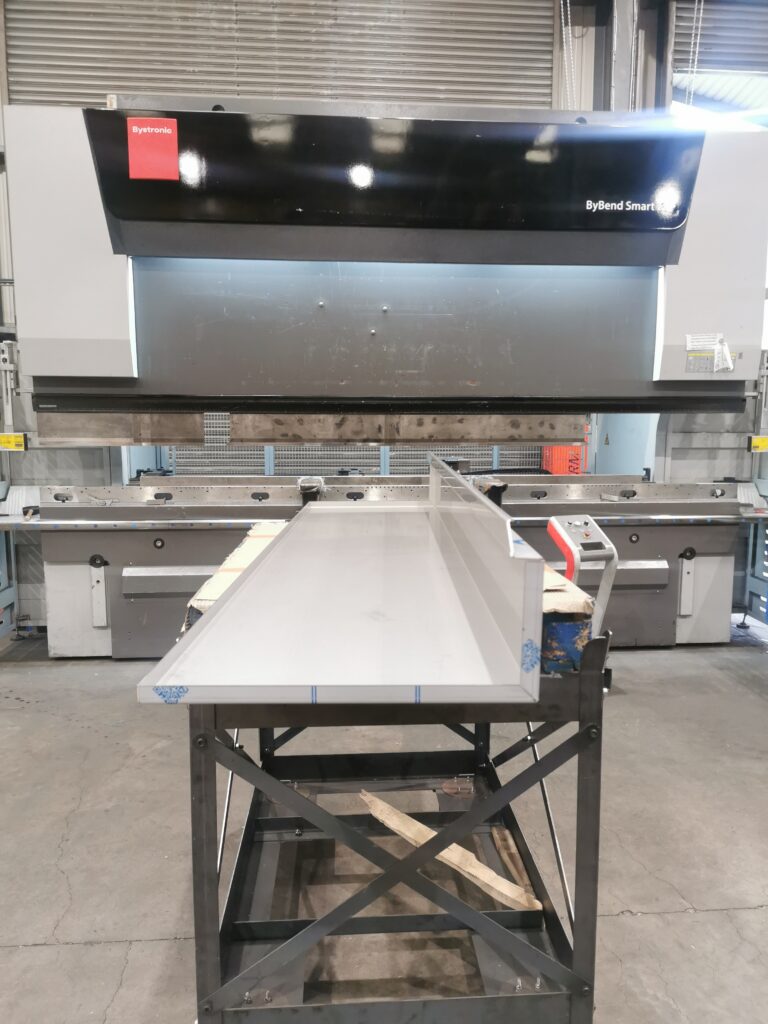 225T electronic press brake